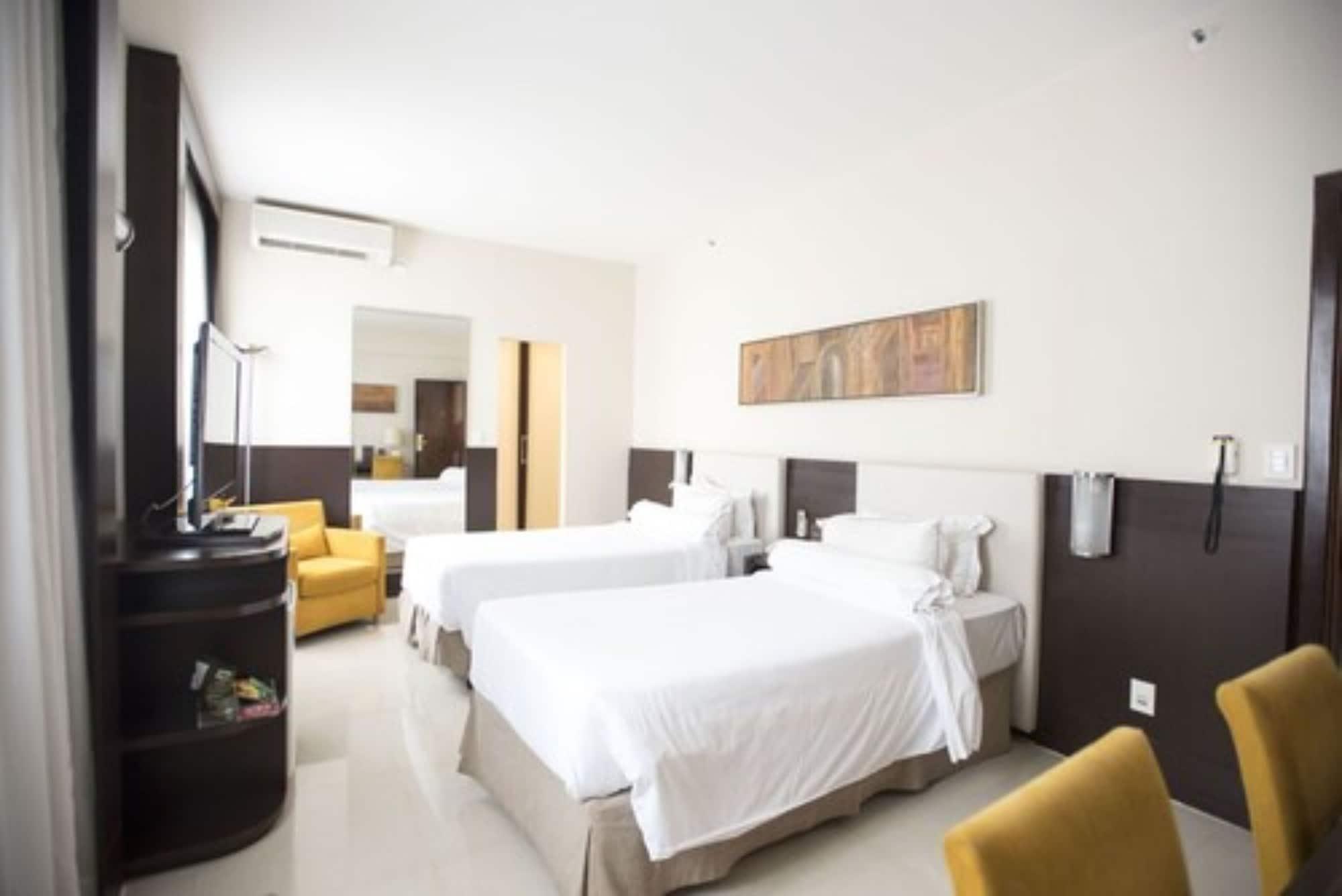 Royal Boutique Savassi Hotel بيلو هورزونتي المظهر الخارجي الصورة A room at the hotel