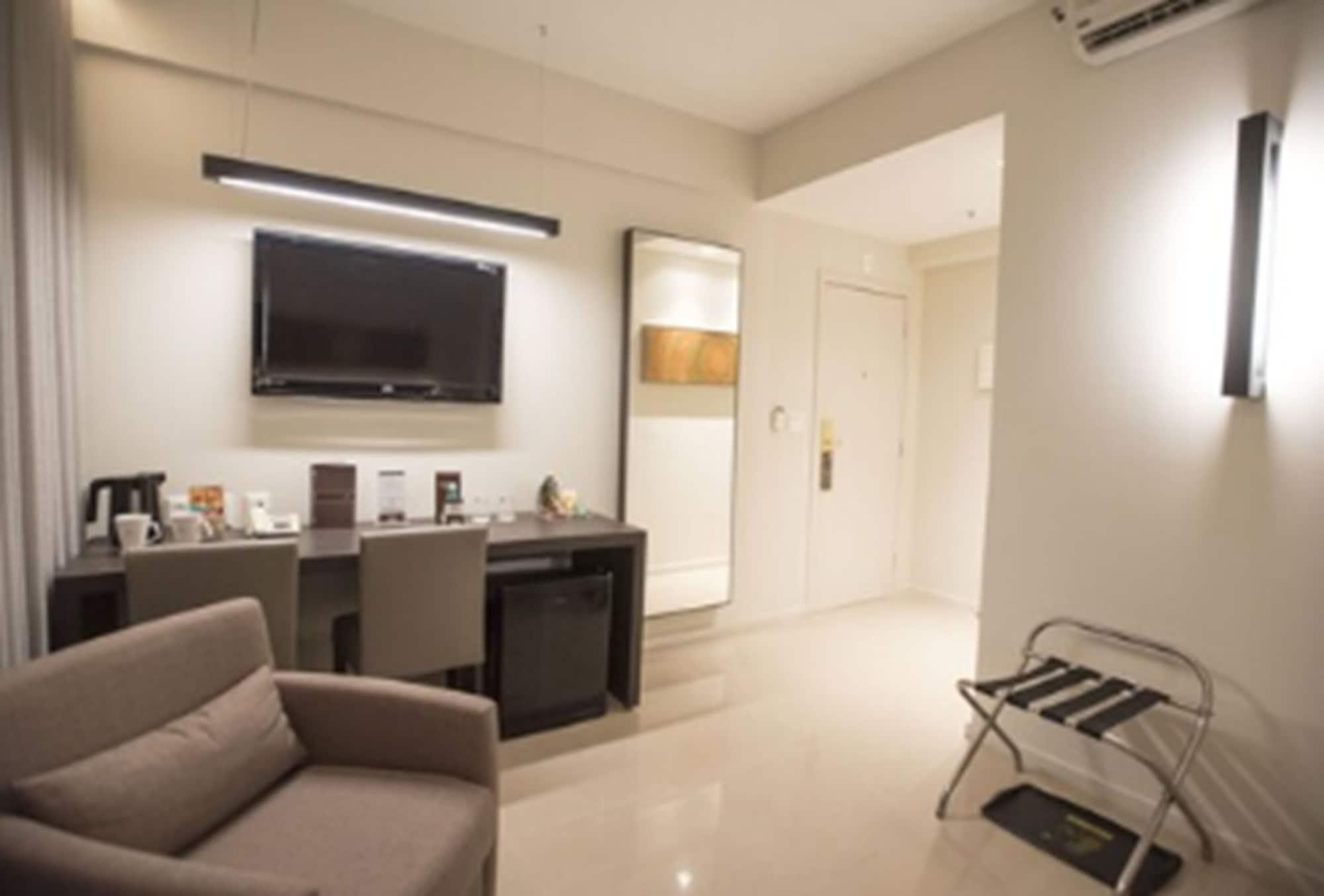 Royal Boutique Savassi Hotel بيلو هورزونتي المظهر الخارجي الصورة A room at the hotel