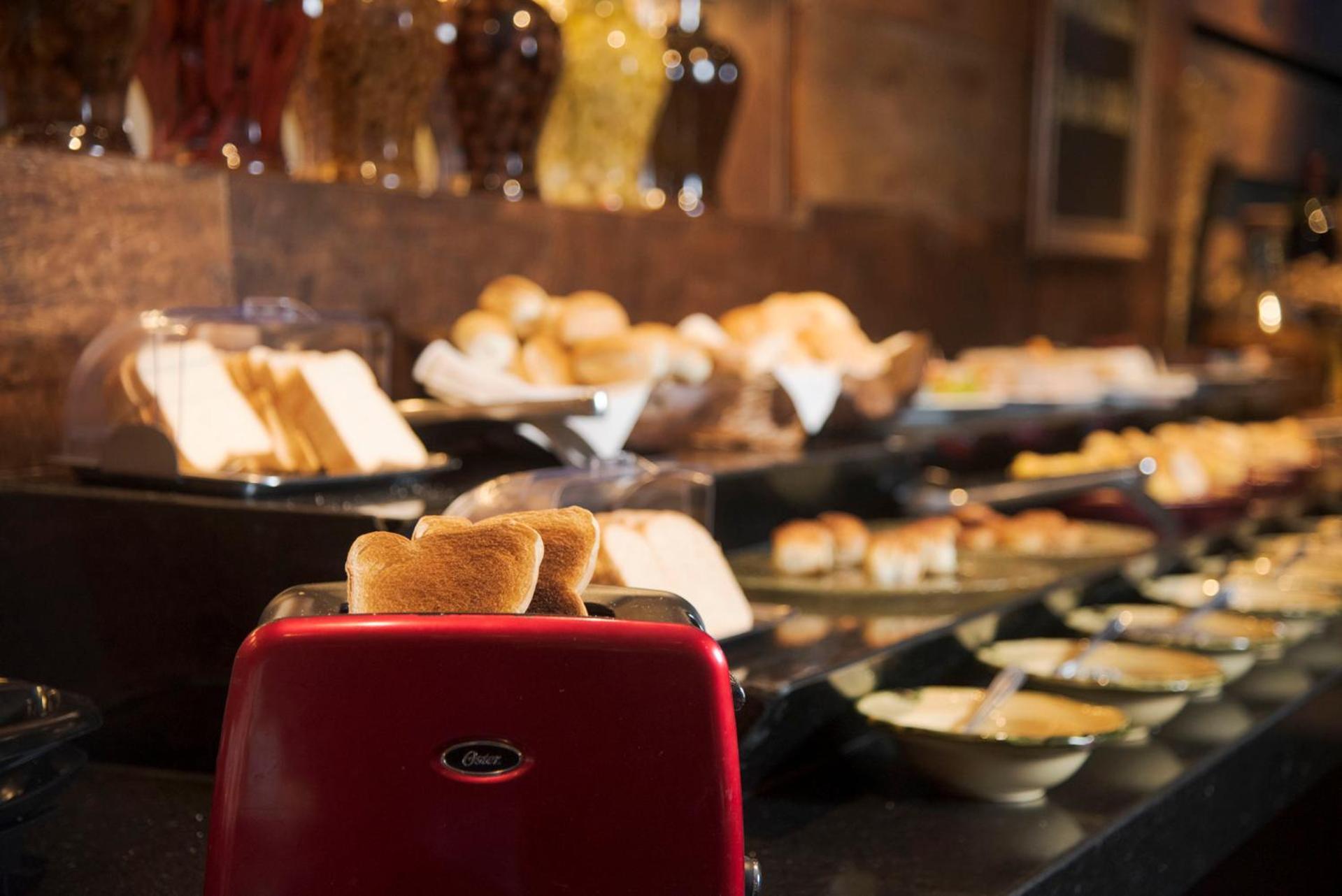 Royal Boutique Savassi Hotel بيلو هورزونتي المظهر الخارجي الصورة A toaster